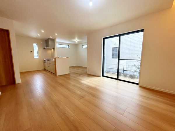 箕面市瀬川2丁目 D号棟 リビング