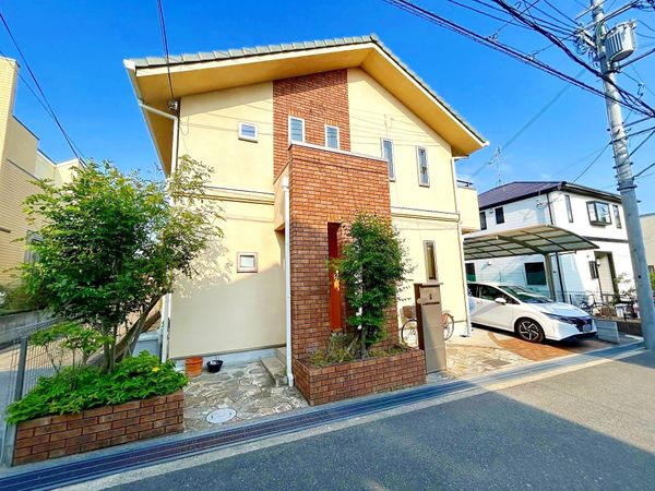 箕面市桜ケ丘1丁目 戸建 外観 箕面市桜ケ丘1丁目 戸建 外観