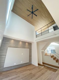 豊中市緑丘2丁目 戸建 リビング