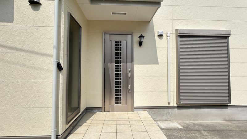 箕面市牧落1丁目 戸建 玄関 箕面市牧落1丁目 戸建 玄関