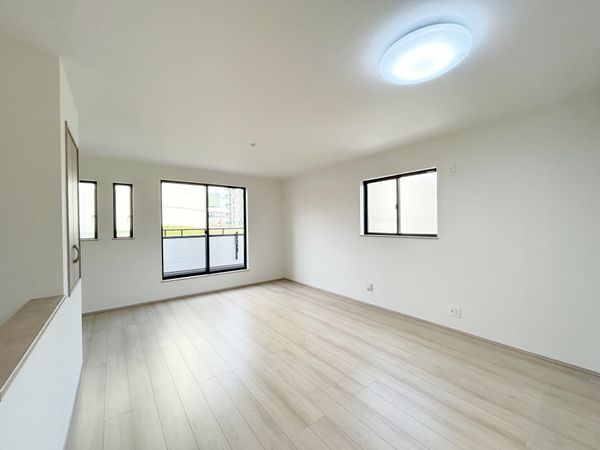 豊中市東豊中町5丁目 新築戸建 リビング 豊中市東豊中町5丁目 新築戸建 リビング