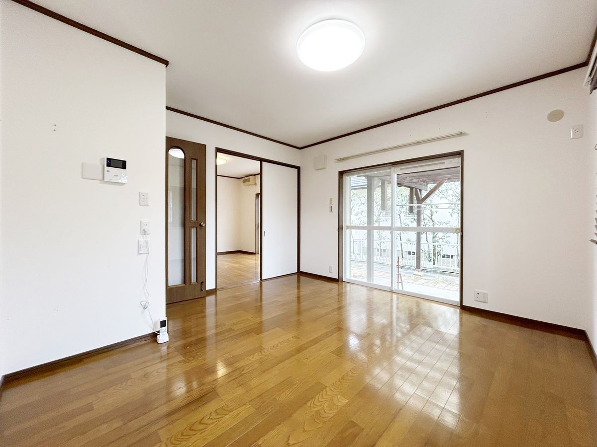 豊能郡豊能町希望ケ丘5丁目 戸建 リビング リビング