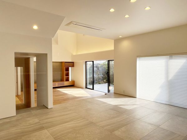豊中市緑丘3丁目 戸建 リビング