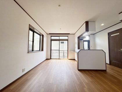 箕面市新稲5丁目 戸建 リビング