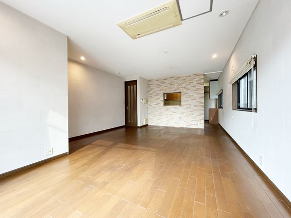 豊中市緑丘4丁目 戸建 リビング 豊中市緑丘4丁目 戸建 リビング