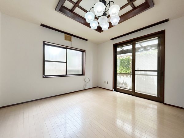 豊中市緑丘1丁目 戸建 リビング 豊中市緑丘1丁目 戸建 リビング