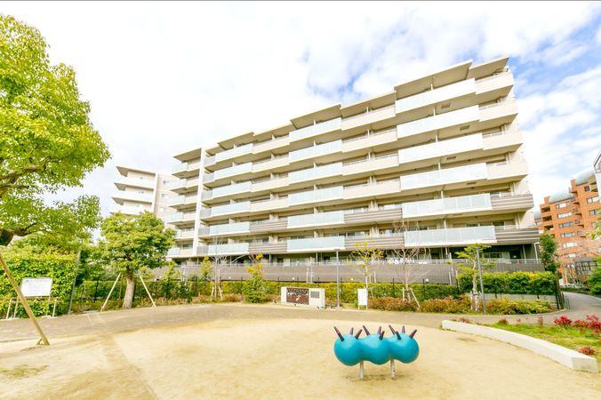 グランロジュマン豊中少路B街区 外観