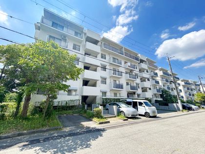 千里緑丘住宅 29号棟 外観 千里緑丘住宅 29号棟 外観