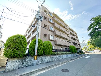 ステイツ箕面 外観