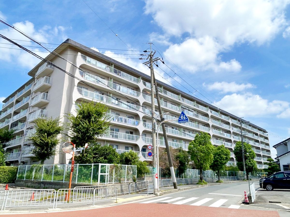 日商岩井箕面ハイツ C棟 外観 外観
