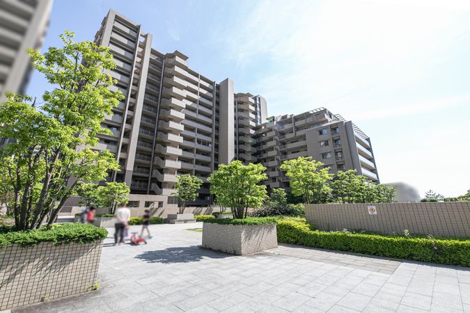 ジオ千里桃山台 1・2番館 外観 ジオ千里桃山台 1・2番館 外観
