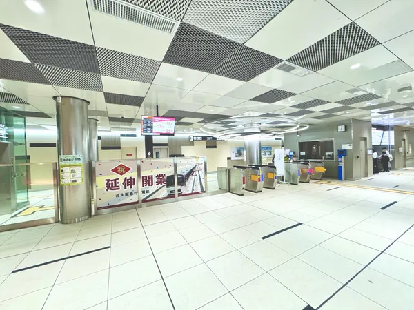 箕面船場阪大前駅