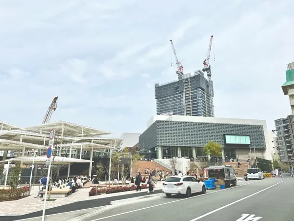 箕面船場阪大前駅