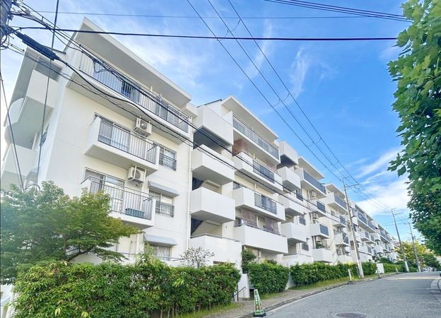 千里緑丘住宅 3号棟 外観