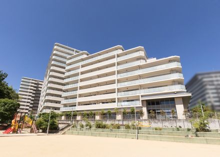 ロジュマン千里中央 外観