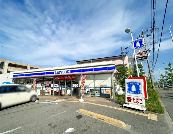 徒歩4分。