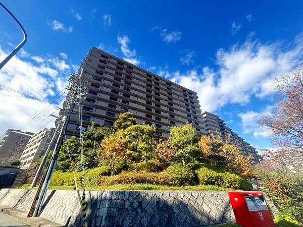 フォルム千里中央 外観