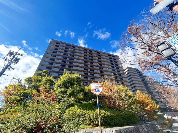 フォルム千里中央 外観