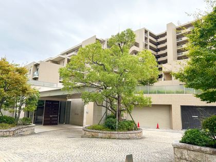 グランドメゾン千里中央東丘 Ⅳ番館 外観