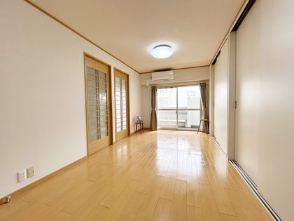 南千里オリーブヴィラ S棟 リビング