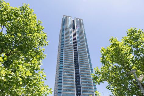 シエリアタワー千里中央 外観