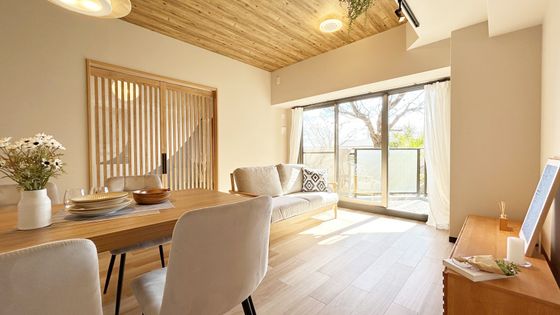 セントラル茨木ヒルズウイング リビング