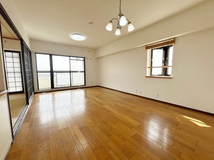 ルミナス箕面の森一番街壱号棟 室内