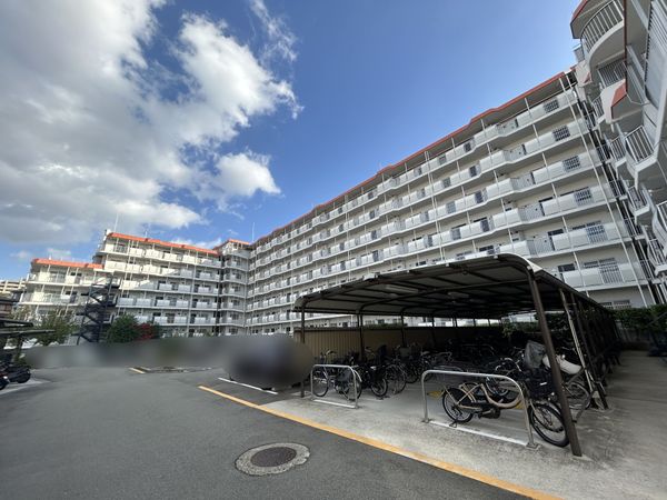 豊中緑ヶ丘サンハイツ B棟 外観 豊中緑ヶ丘サンハイツ B棟 外観