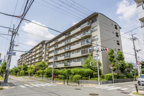 ニューセンバハイツ 外観