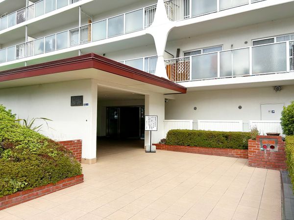 豊中緑ヶ丘サンハイツ D棟 エントランス エントランス