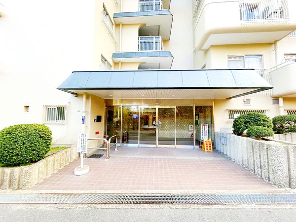 桃山台レックスマンション エントランス 桃山台レックスマンション エントランス