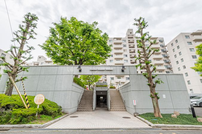 千里緑丘ハウス 外観 千里緑丘ハウス 外観