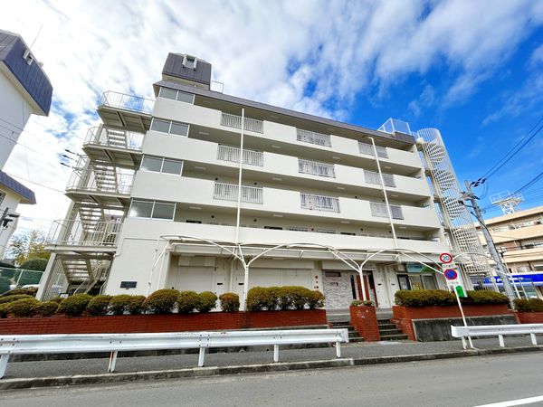 メゾンドール千里泉ヶ丘 壱号館 外観