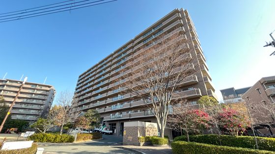 ローレルコート北千里 外観