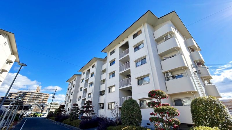 公社山田西第一次団地 A3棟 外観