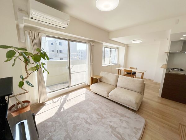 パーク・ハイム千里津雲台 リビング