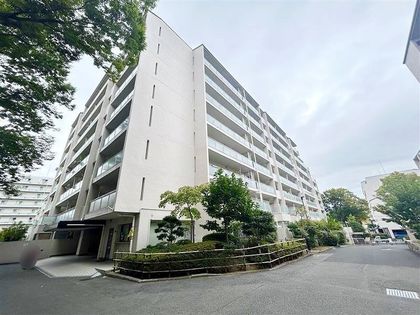 シーアイハイツ千里桃山台D棟 外観