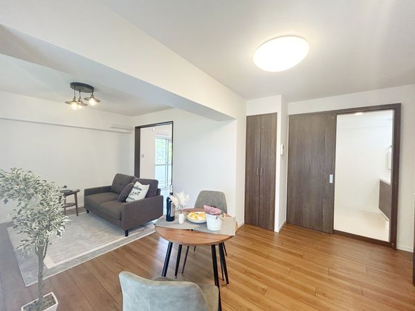 シーアイハイツ千里桃山台C棟 リビング