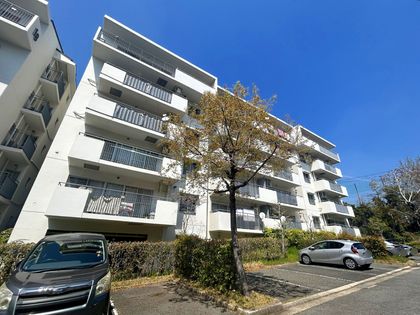 千里緑丘住宅17号棟 外観