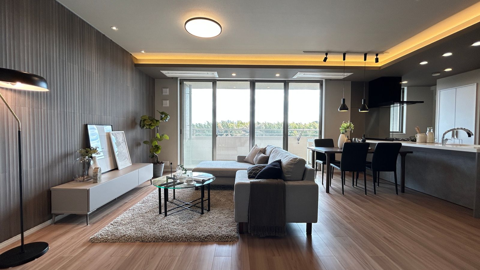 千里・桃山台プライマージュ リビング リビング