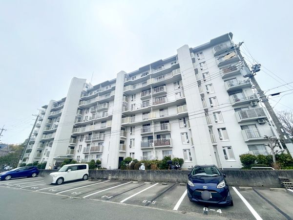 箕面粟生第4住宅 4号棟 外観