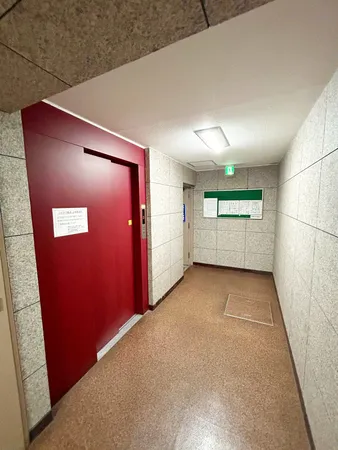 マンション建物内の様子