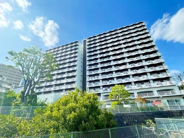 千里ロイヤルマンシヨン 外観