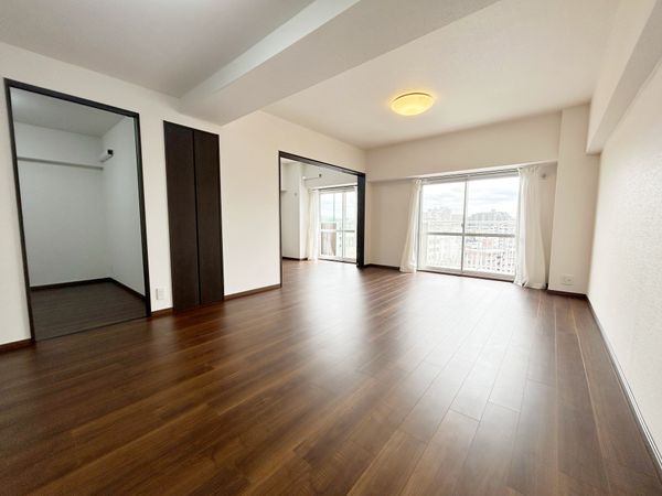 千里ロイヤルマンシヨン リビング