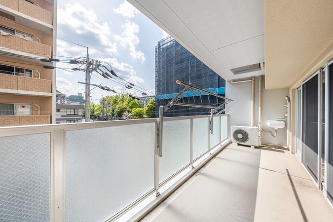 インプレスト千里中央 バルコニー