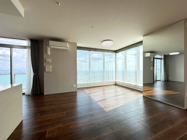 シエリアタワー千里中央 リビング