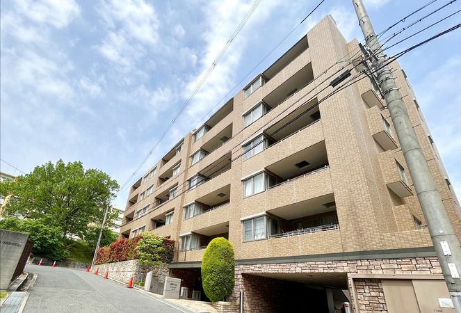 メロディーハイム北千里古江台 弐番館 外観