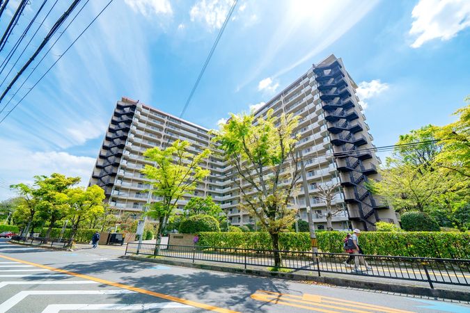 千里スカイハイツ 外観