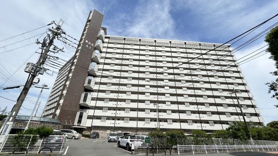 千里桃山台団地A-1棟 外観