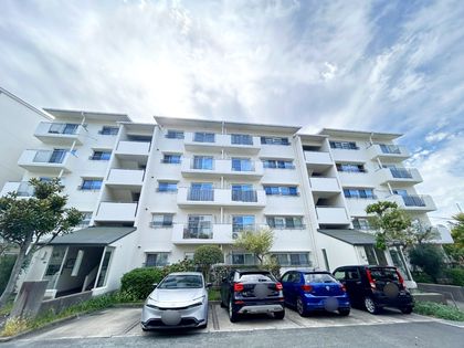 グリーンヒル東箕面第八号棟 外観